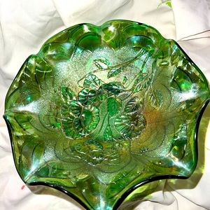 Windflower-diamond glass in Amethyst